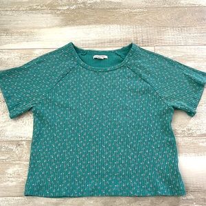 women’s american eagle green floral patterned cropped shirt size XL